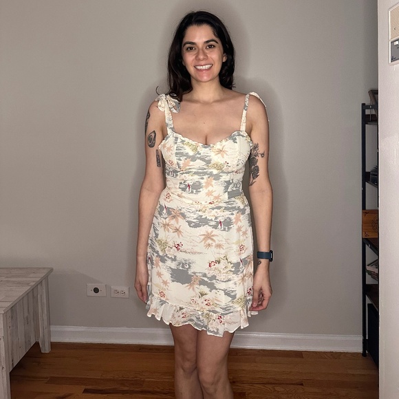 Reformation Christine Dress - Picture 4 of 5